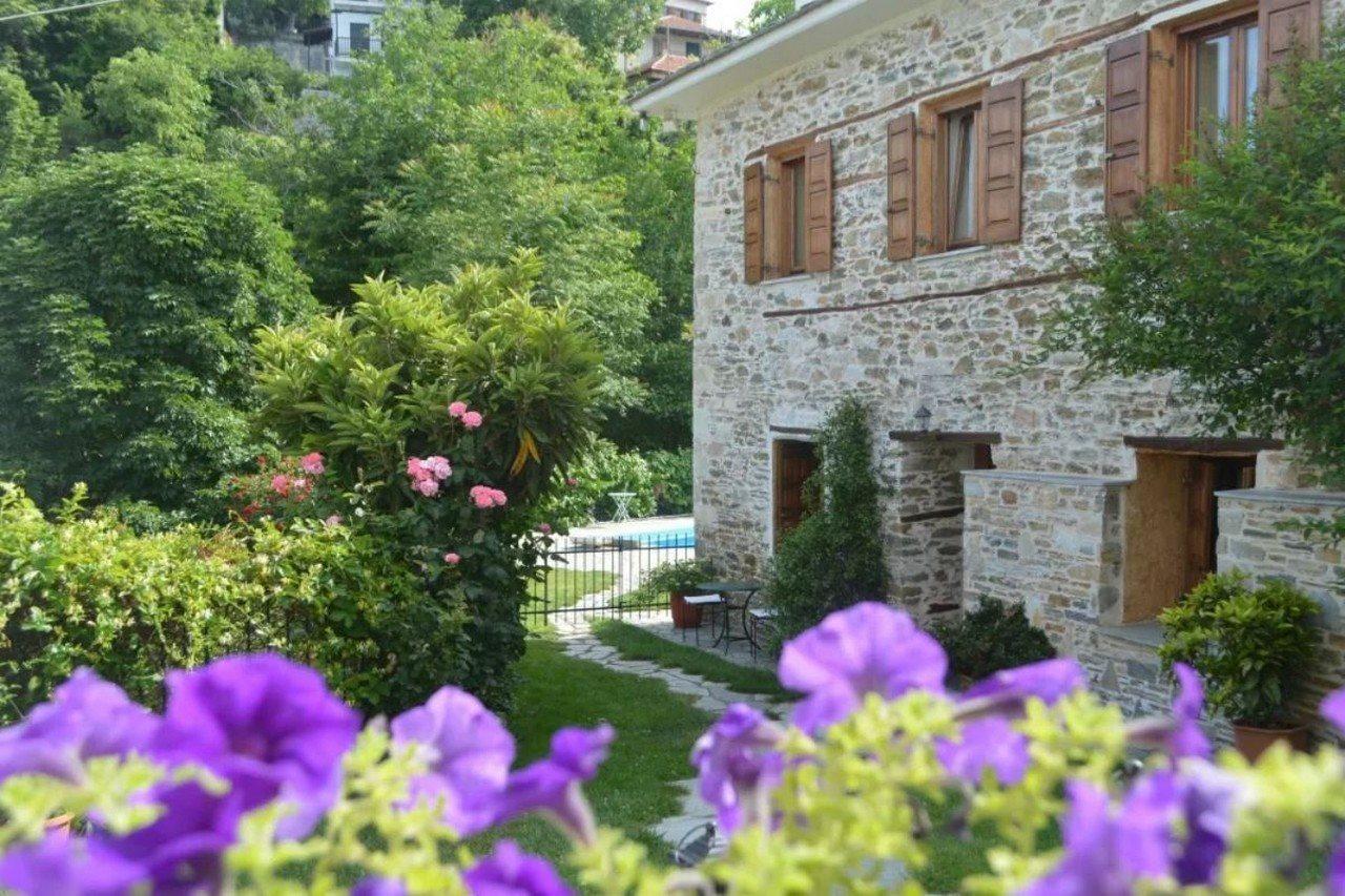 Triantafillies Guesthouse ปอร์เตเรีย ภายนอก รูปภาพ