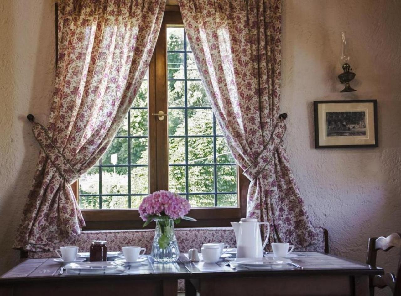 Triantafillies Guesthouse ปอร์เตเรีย ภายนอก รูปภาพ