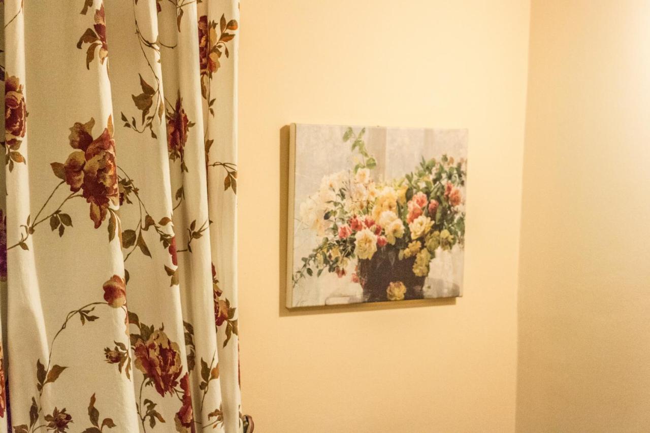 Triantafillies Guesthouse ปอร์เตเรีย ภายนอก รูปภาพ